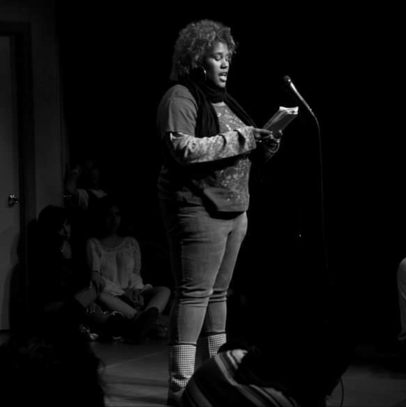 Meet your Posher, Storm❣️ - Picture 3 of 8